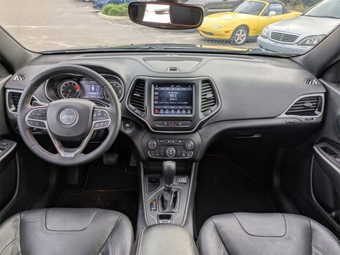 Used 2021 Jeep Cherokee Latitude Lux 80th Anniv w/ Quick Order Package 26U 80TH image 14