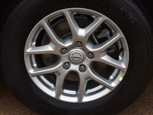 New 2026 Chrysler Voyager LX image 10