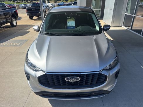 Certified 2023 Ford Escape Active w/ Tech Pack #2 image 12
