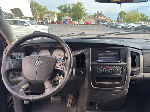 Used 2004 Dodge Ram 1500 Truck SLT w/ Quad Cab Value Group RWD image 11