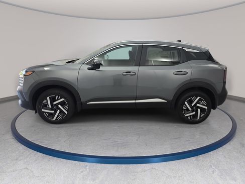 New 2026 Nissan Kicks SV FWD image 8