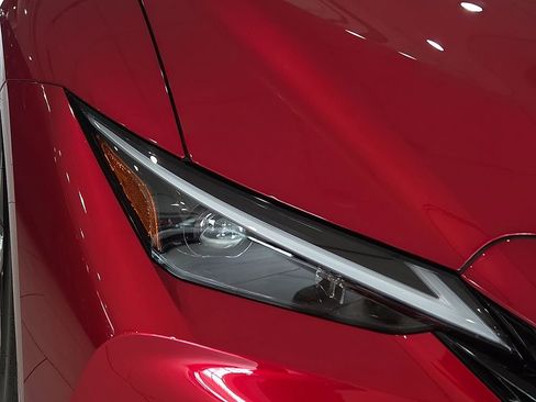 New 2026 Lexus IS 350 F Sport RWD image 8
