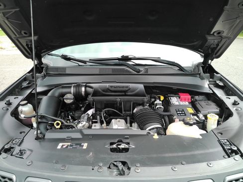 Used 2024 Jeep Compass Trailhawk AWD/4WD image 4