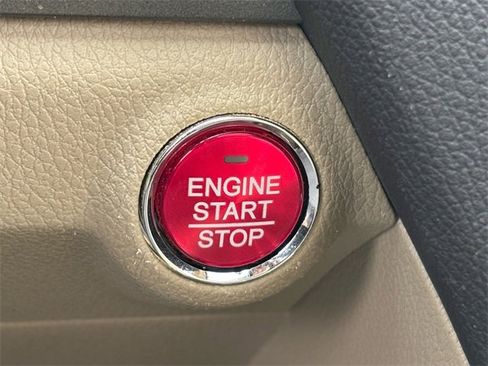 Used 2017 Acura RDX AWD image 32