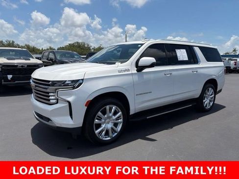 Used 2022 Chevrolet Suburban High Country AWD/4WD image 3