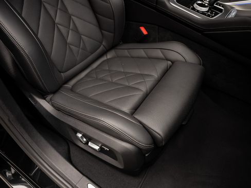 Used 2023 BMW X6 xDrive40i w/ M Sport Package image 64