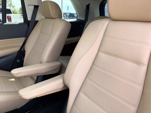 Certified 2026 Mercedes-Benz GLS 450 4MATIC image 14