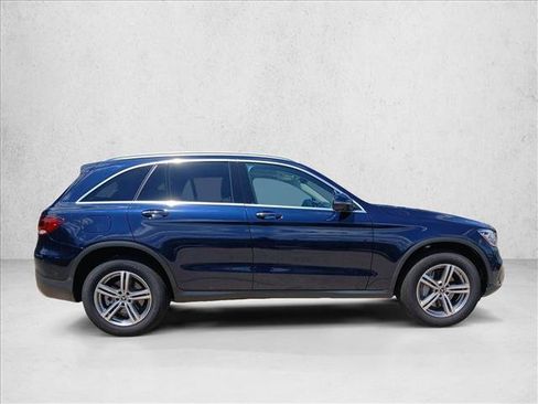 Certified 2022 Mercedes-Benz GLC 300 image 4