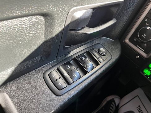 Used 2018 RAM 1500 Express w/ Express Value Package image 22