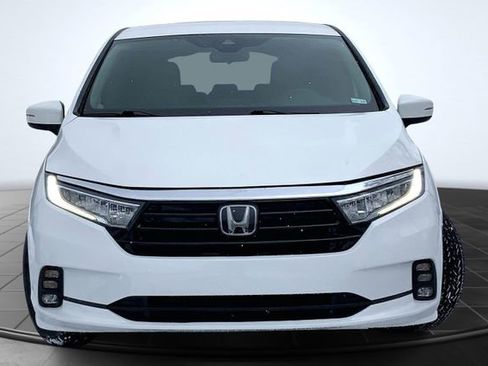 Used 2021 Honda Odyssey EX image 3
