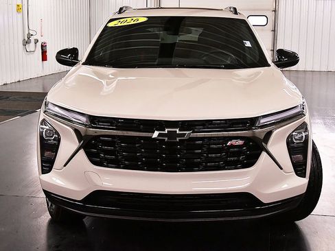 New 2026 Chevrolet Trax RS w/ Sunroof Package image 2