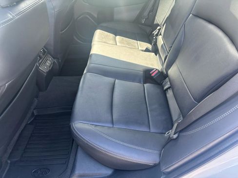 Used 2019 Subaru Outback 3.6R Limited image 9