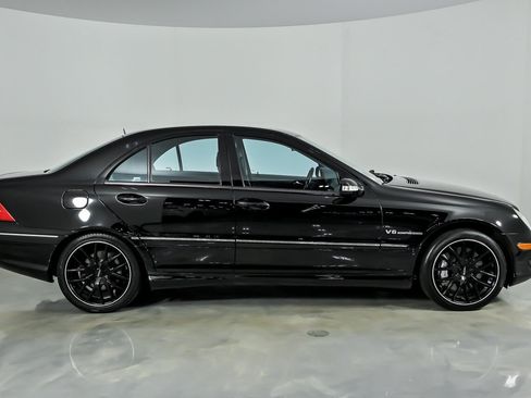Used 2003 Mercedes-Benz C 32 AMG image 14