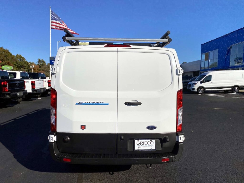 Used 2024 Ford E-Transit Low Roof RWD image 4