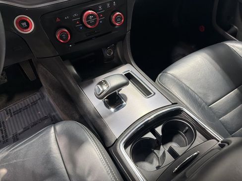 Used 2014 Dodge Charger SXT Plus RWD image 17