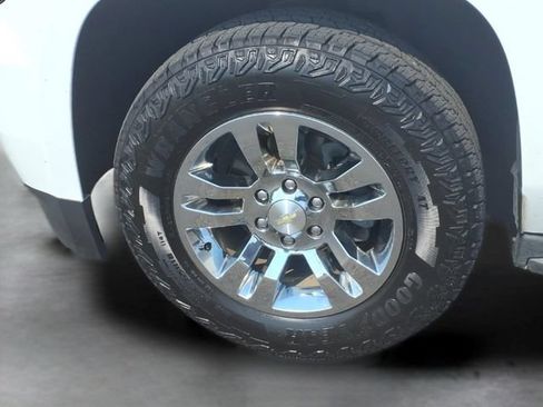 Used 2017 Chevrolet Tahoe LS RWD image 18