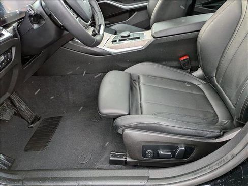 Used 2025 BMW 330i xDrive Sedan image 15