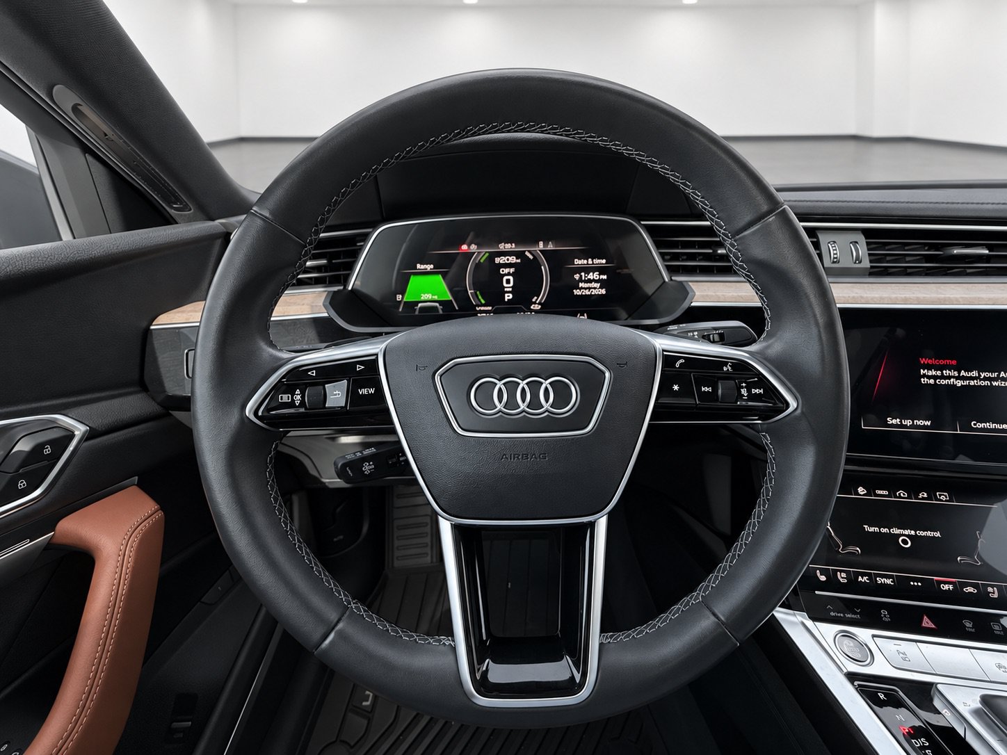 Used 2024 Audi Q8 e-tron Premium Plus w/ Premium Plus Package AWD/4WD image 23