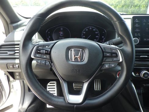 Used 2019 Honda Accord Sport image 21