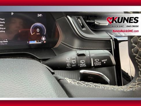 Used 2023 Jeep Grand Cherokee L Laredo image 14