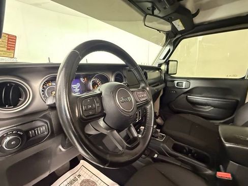 Used 2022 Jeep Wrangler Sport AWD/4WD image 8