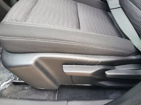 Certified 2025 Chevrolet Equinox LT w/ Safety and Technology Package FWD image 23