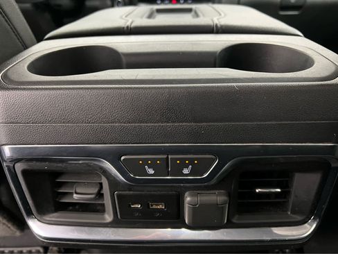 Used 2021 Chevrolet Silverado 2500 LTZ w/ LTZ Convenience Package image 31