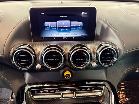 Used 2018 Mercedes-Benz AMG GT R image 16