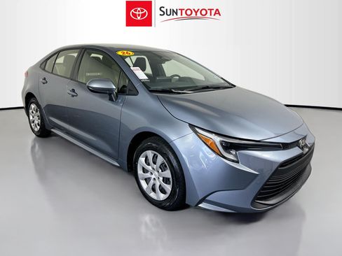 Used 2026 Toyota Corolla LE FWD image 1