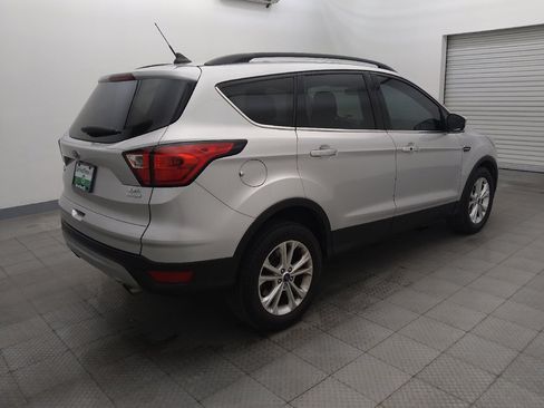 Used 2019 Ford Escape SEL FWD image 10