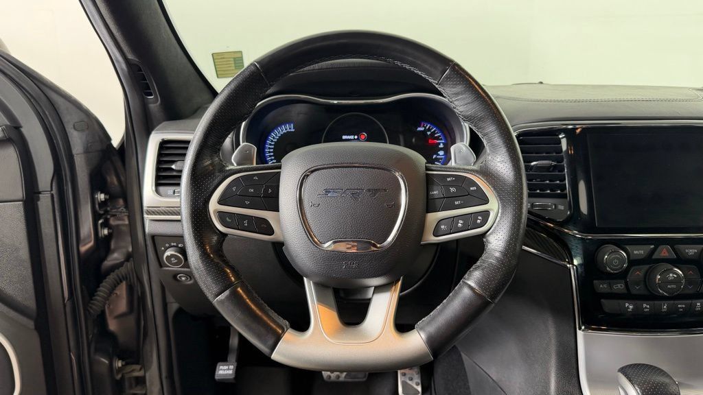 Used 2020 Jeep Grand Cherokee SRT AWD/4WD image 17