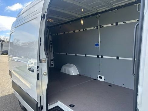 New 2026 Mercedes-Benz Sprinter 3500 image 27