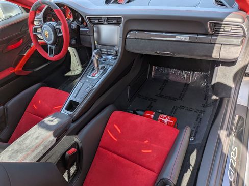 Certified 2018 Porsche 911 GT2 RS image 32
