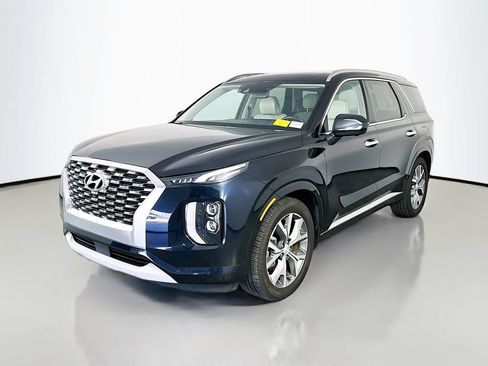 Used 2022 Hyundai Palisade Limited FWD image 3