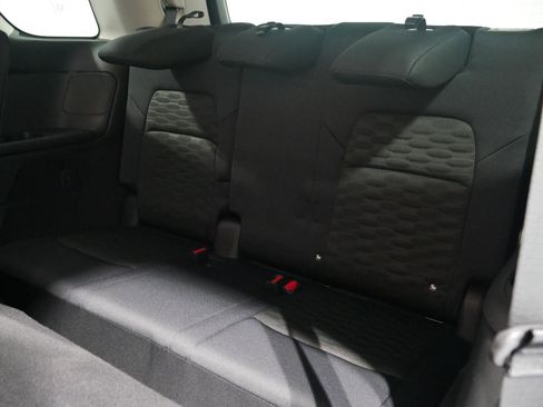 New 2025 Nissan Pathfinder SV image 13