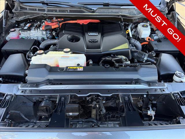 Used 2023 Toyota Sequoia Limited AWD/4WD image 27