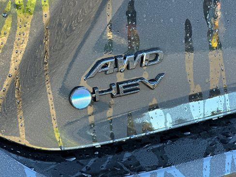 New 2026 Toyota Camry Hybrid w/ Multimedia Upgrade Package image 7