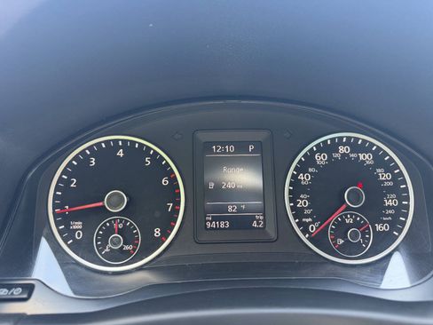 Used 2016 Volkswagen Tiguan SE AWD/4WD image 15