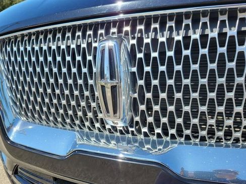 Used 2020 Lincoln Navigator L Reserve w/ Luxury Package image 7