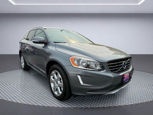 Used 2016 Volvo XC60 T5 Premier w/ Proximity Package AWD/4WD image 6