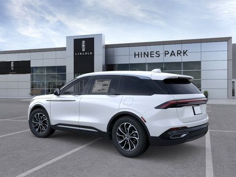 New 2026 Lincoln Nautilus Premier w/ Equipment Group 102A image 4