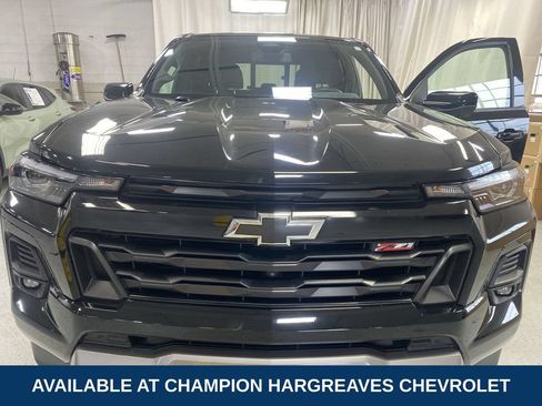 Used 2023 Chevrolet Colorado Z71 w/ Z71 Convenience Package 2 AWD/4WD image 39