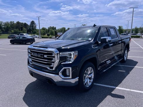 Used 2021 GMC Sierra 1500 SLT w/ SLT Premium Package RWD image 7