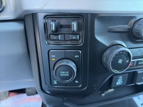 New 2026 Ford F350 XLT w/ XLT Premium Package AWD/4WD image 34