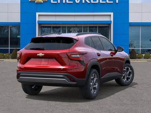 New 2026 Chevrolet Trax LT FWD image 4
