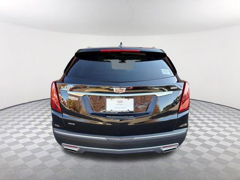 Certified 2022 Cadillac XT5 Premium Luxury image 5