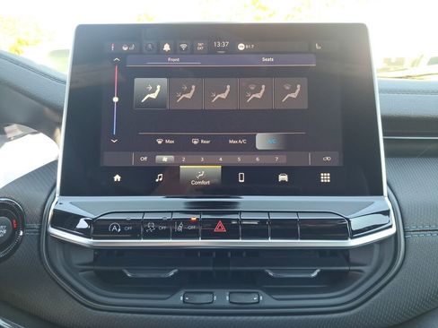 New 2026 Jeep Compass Latitude image 4