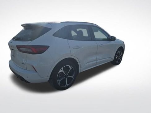 Used 2024 Ford Escape ST-Line Select w/ Tech Pack #2 image 4