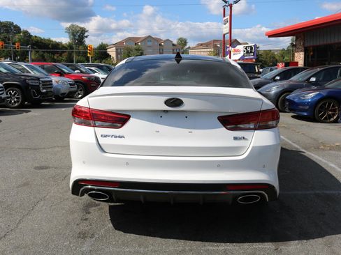 Used 2016 Kia Optima SX w/ Chrome Wheel Package FWD image 3