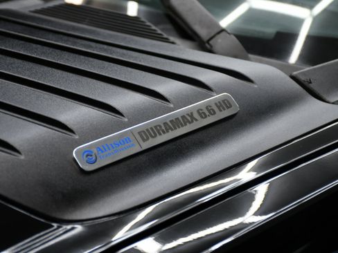 Used 2014 Chevrolet Silverado 2500 LTZ w/ LTZ Plus Package image 10